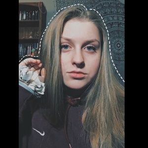 Meet your Posher, Isabelle